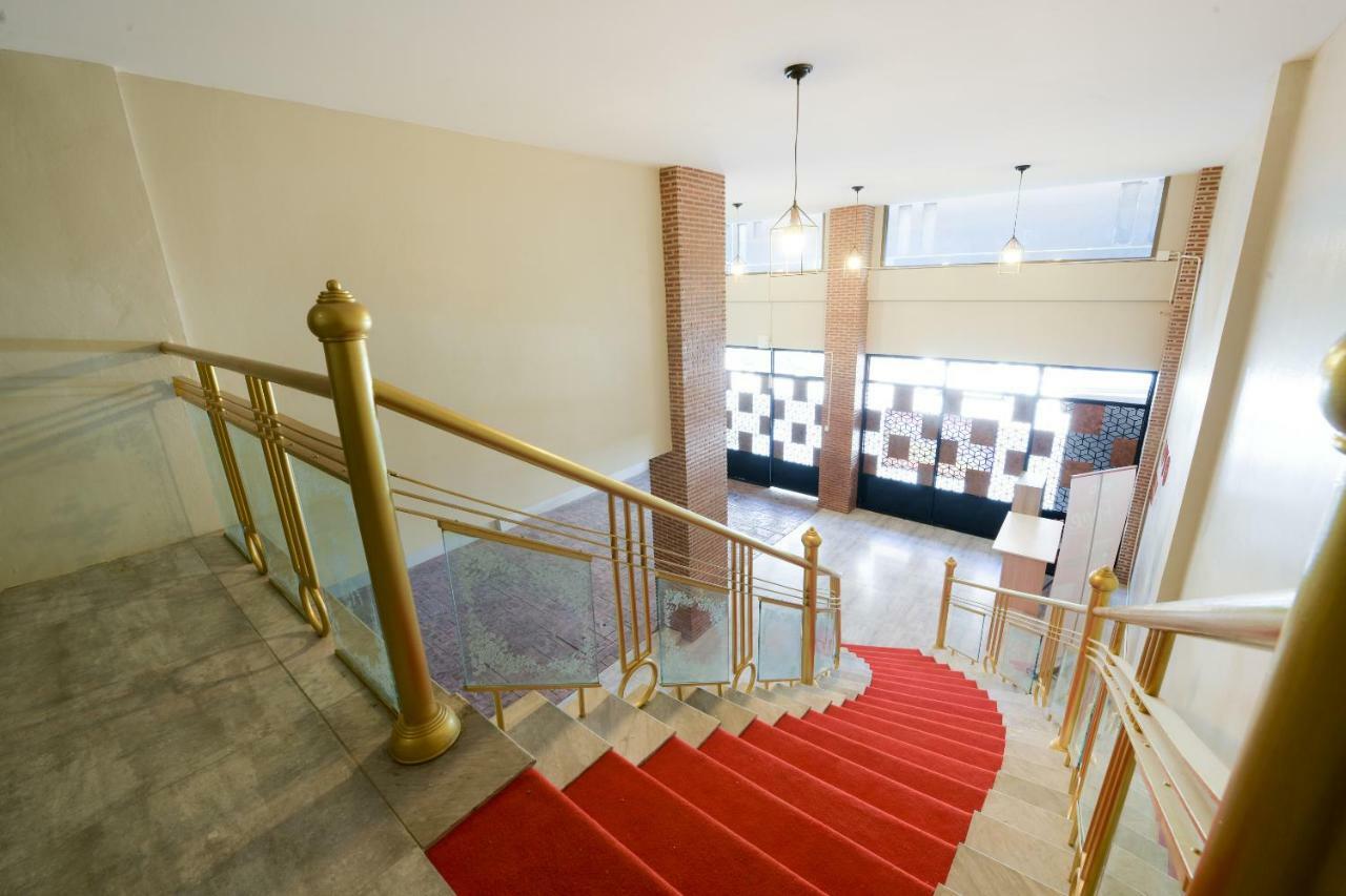 Oyo 347 Southside Residence Pattaya Luaran gambar